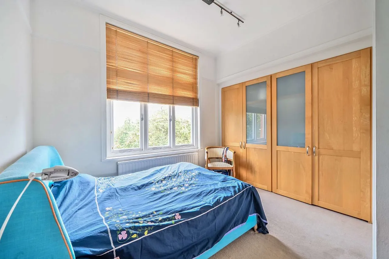 Fitzjohns Avenue, London, NW3, photo 5