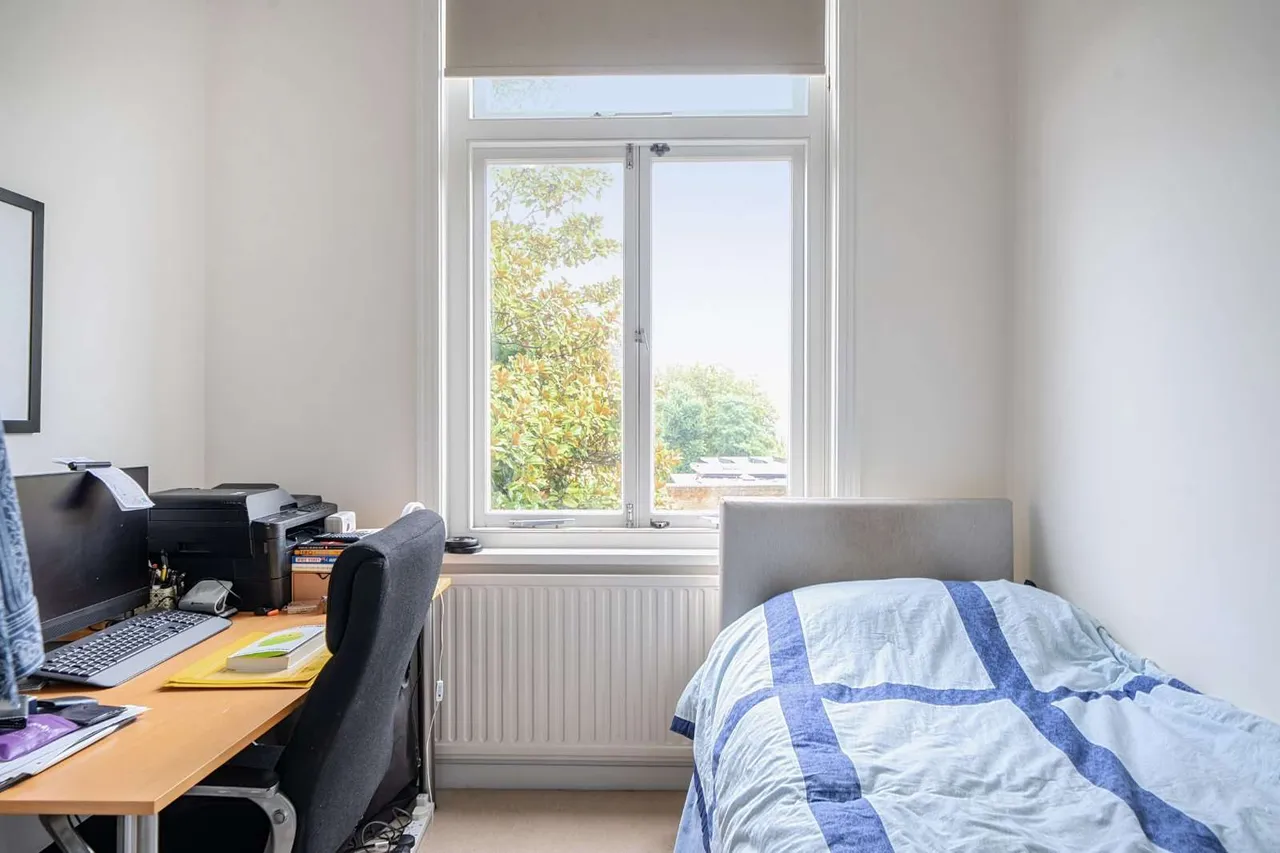 Fitzjohns Avenue, London, NW3, photo 8
