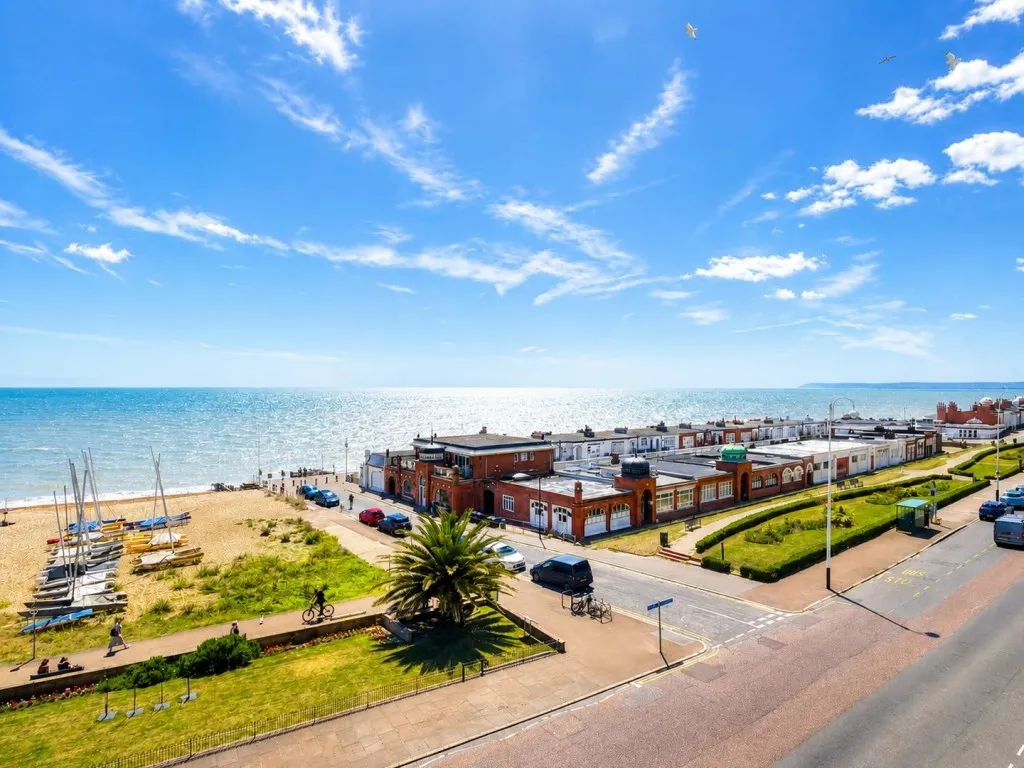 Marina, Bexhill on Sea, photo 5