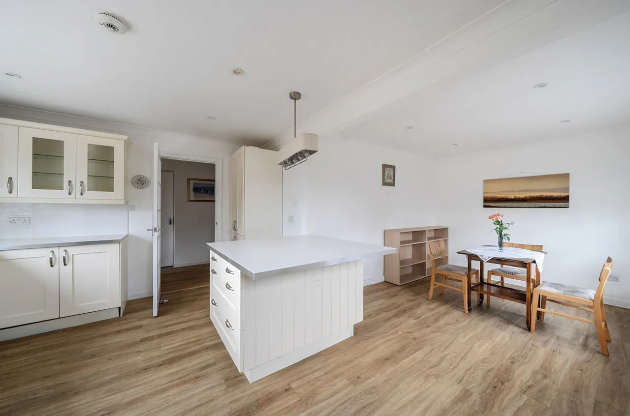 Summer Lane, Pagham, PO21, photo 6