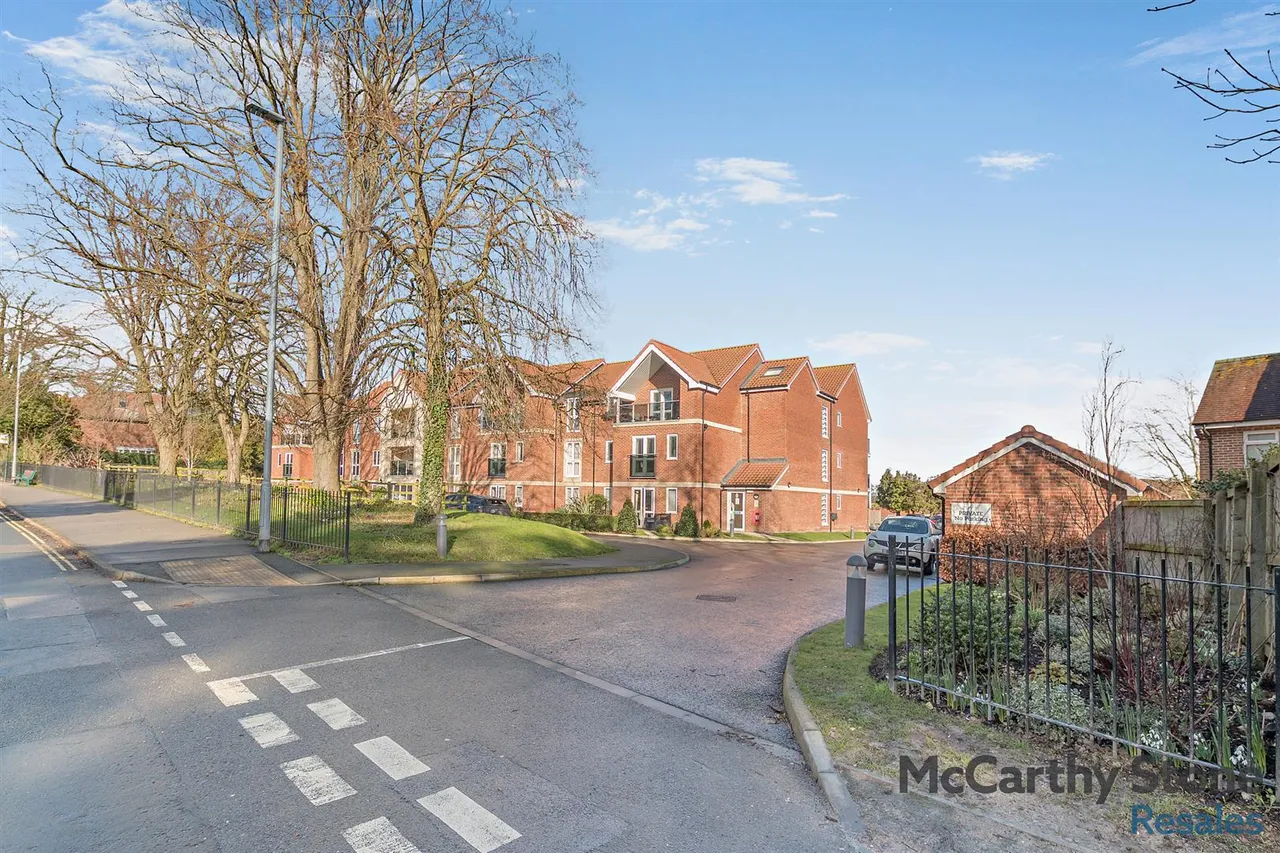 Molescroft Road, Beverley, HU17, photo 11