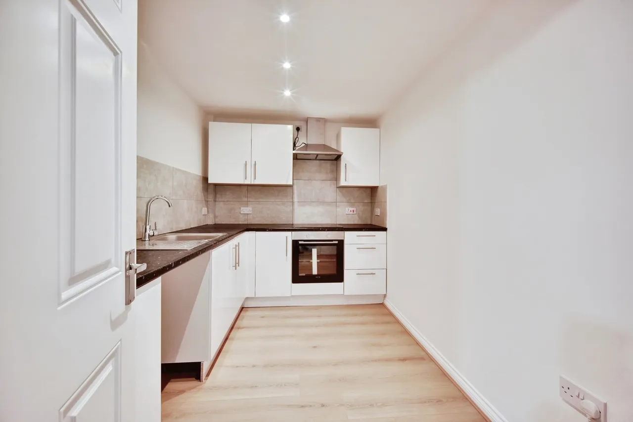 Bambridge Court, Maidstone, ME14, photo 11