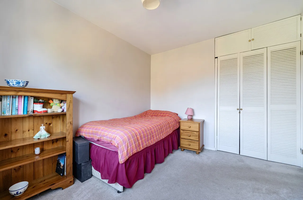 Ashton Road, Wokingham, Berkshire, RG41 1HL, photo 14
