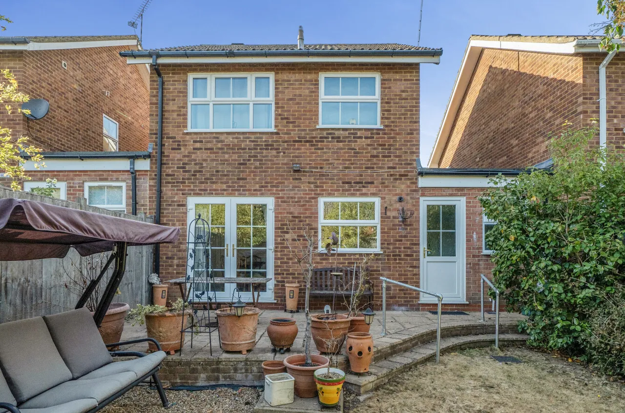 Ashton Road, Wokingham, Berkshire, RG41 1HL, photo 21