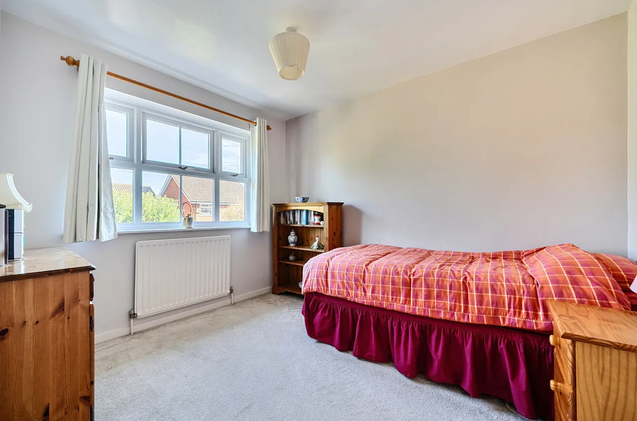 Ashton Road, Wokingham, Berkshire, RG41 1HL, photo 7