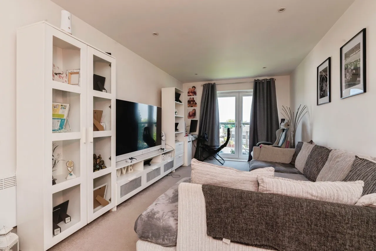 Dock Road, Tilbury, Essex, RM18, photo 9