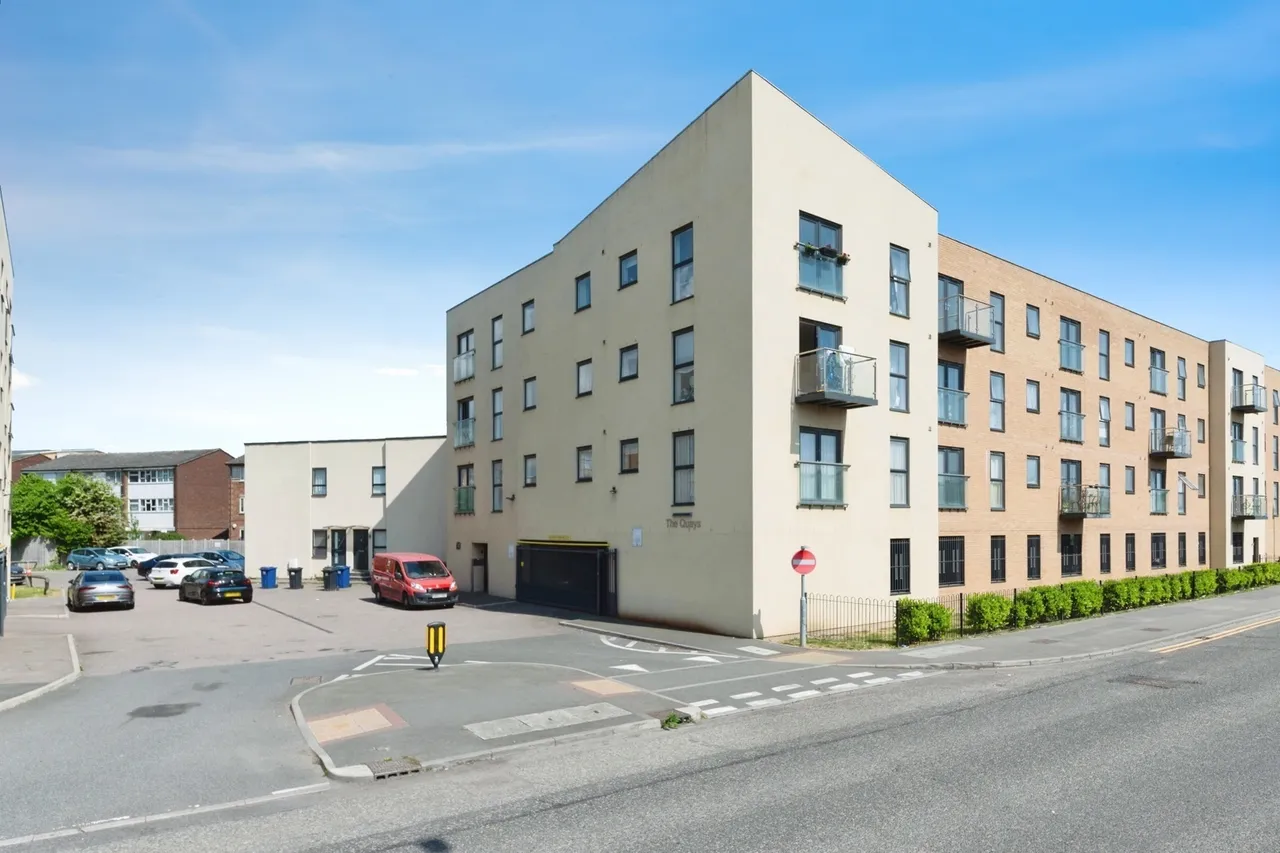 Dock Road, Tilbury, Essex, RM18, photo 17