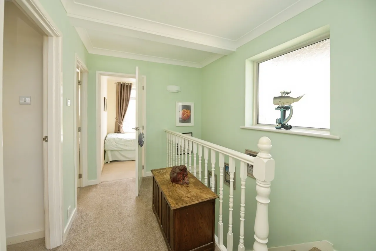 Hornchurch Road, HORNCHURCH, Essex, RM11, photo 19