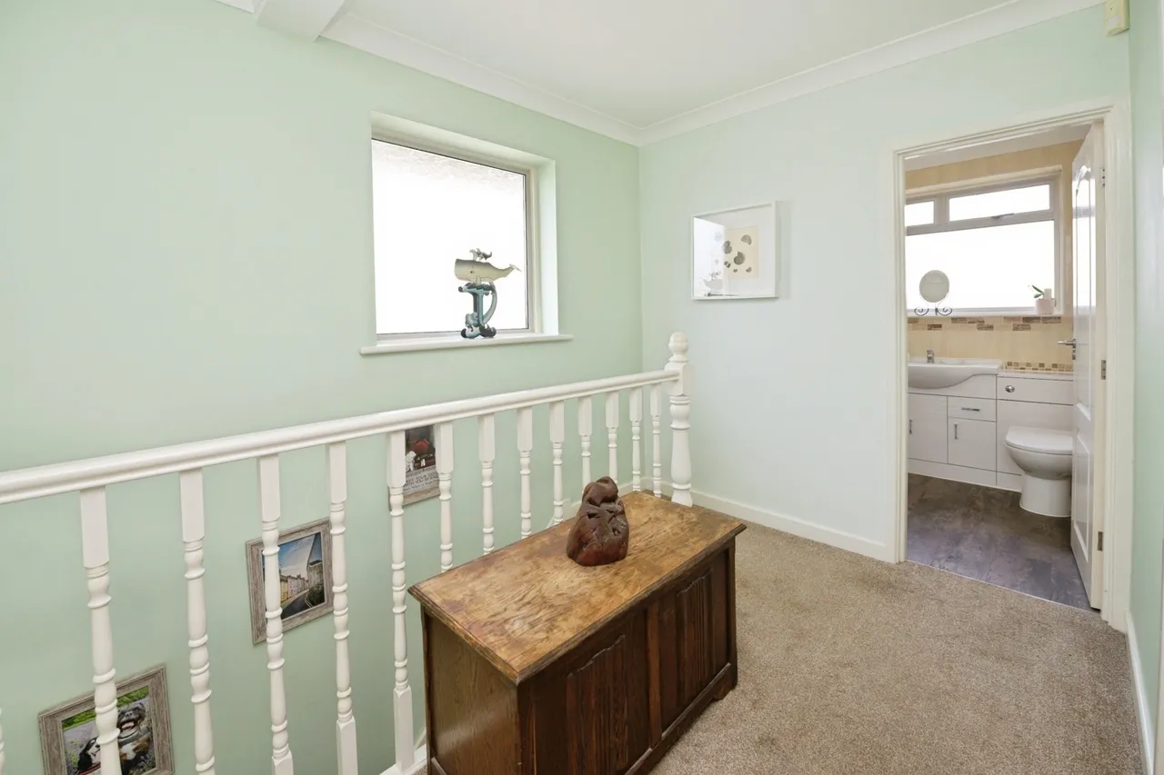Hornchurch Road, HORNCHURCH, Essex, RM11, photo 17