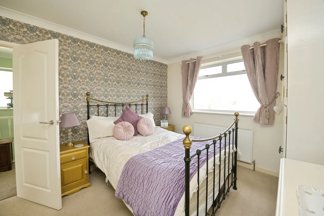 Hornchurch Road, HORNCHURCH, Essex, RM11, photo 3
