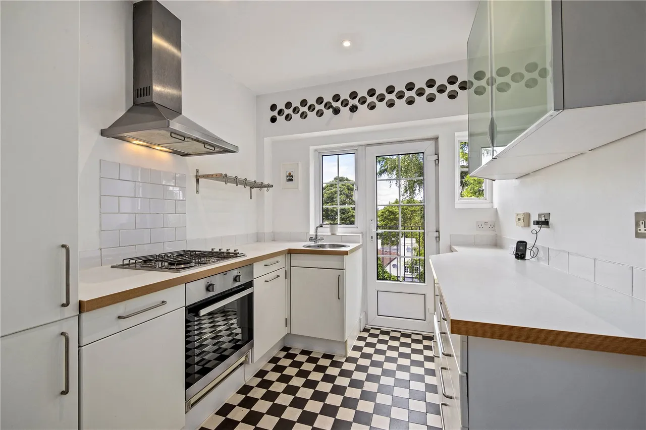 Kew Road, Kew, TW9, photo 3