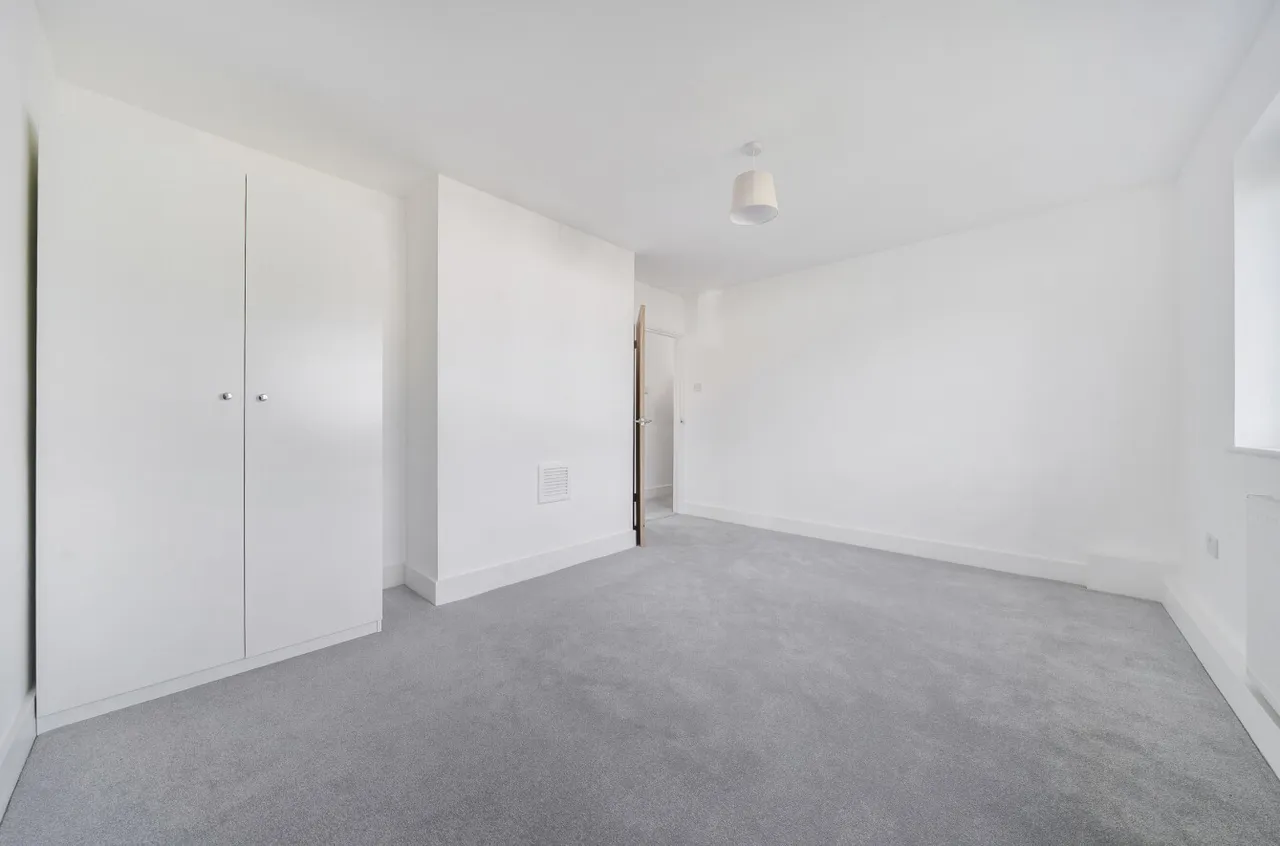 Mera Drive, Bexleyheath, DA7, photo 10