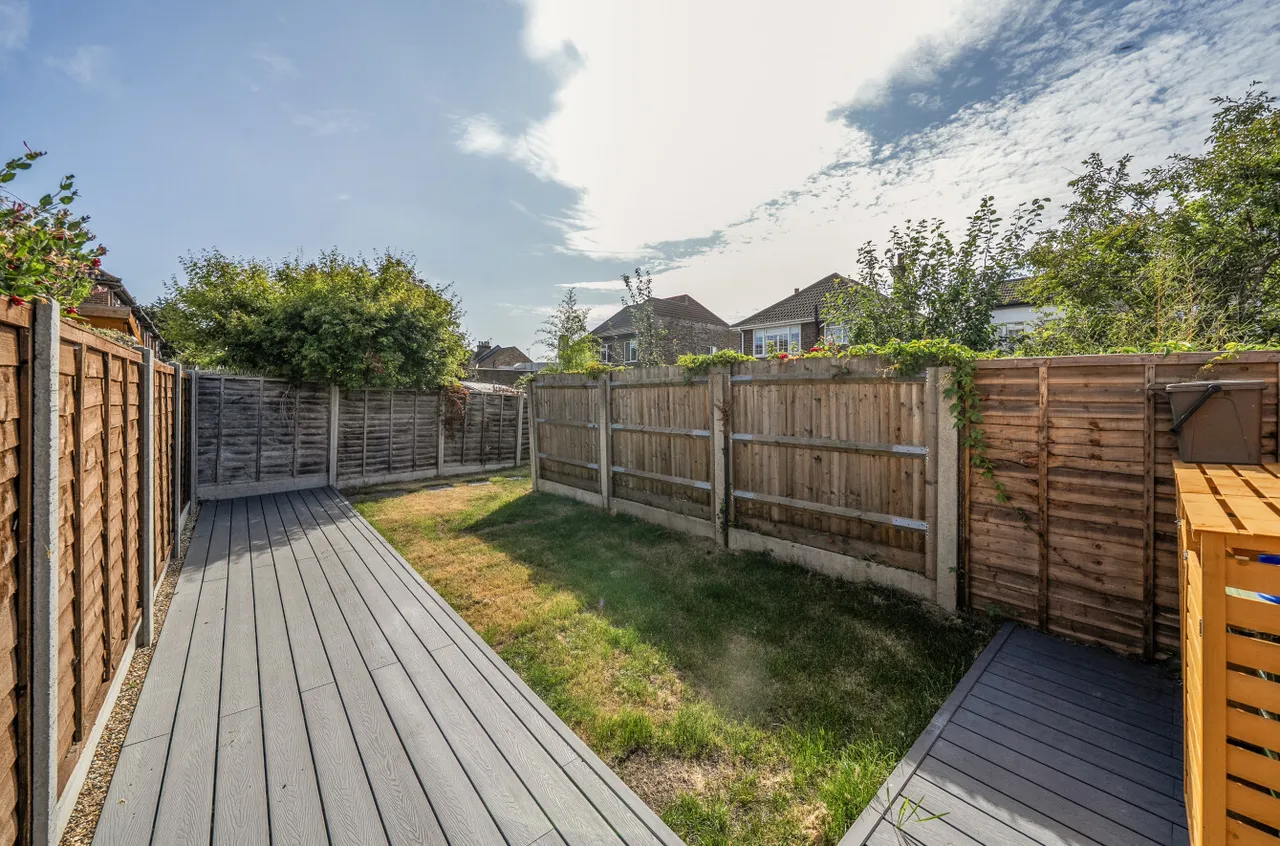 Mera Drive, Bexleyheath, DA7, photo 17