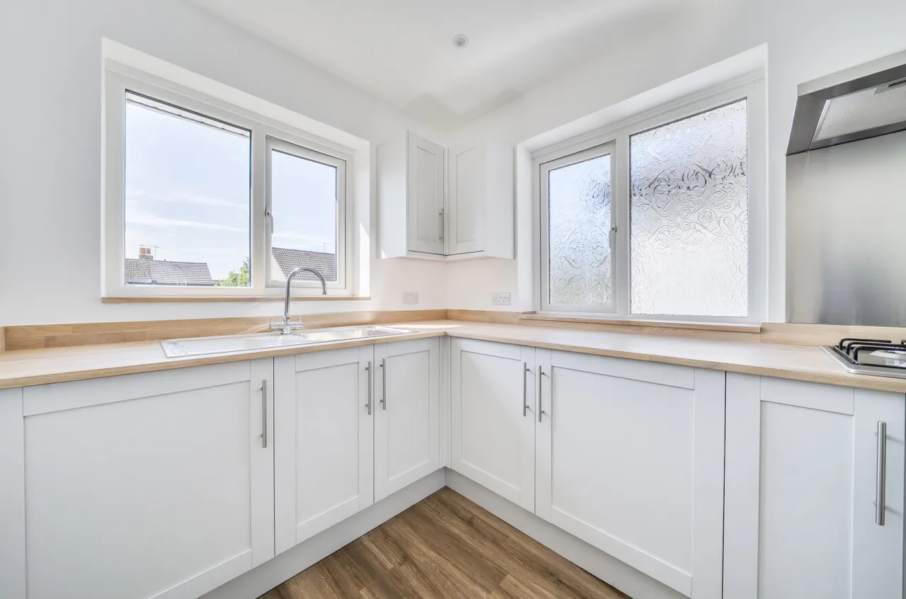 Mera Drive, Bexleyheath, DA7, photo 5