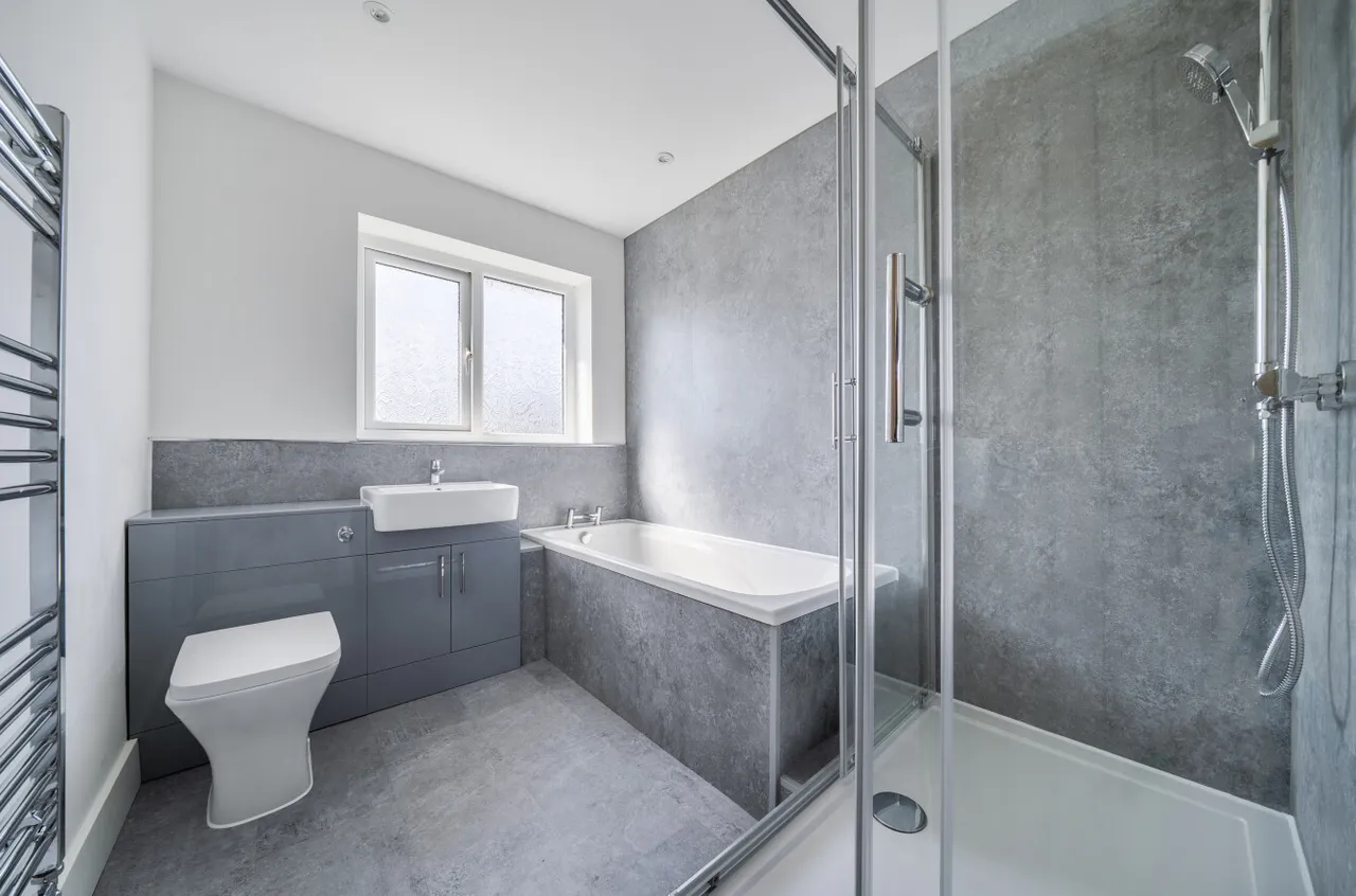 Mera Drive, Bexleyheath, DA7, photo 13