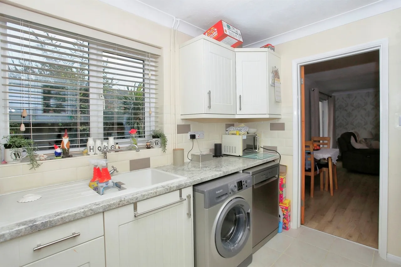 Barham Close, Peterborough, PE2, photo 4