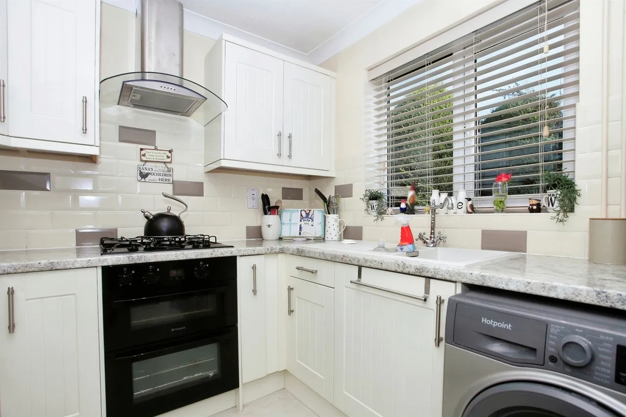 Barham Close, Peterborough, PE2, photo 3