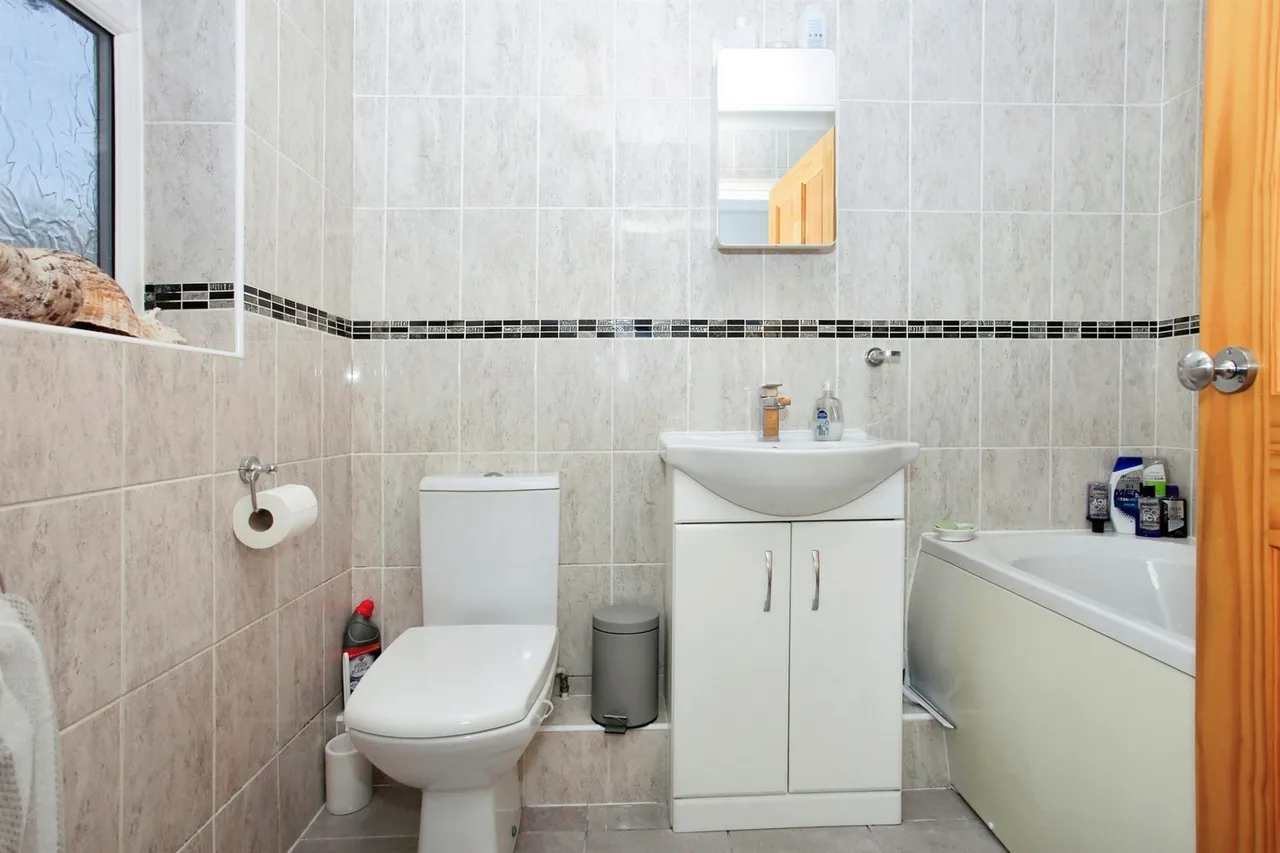 Barham Close, Peterborough, PE2, photo 15