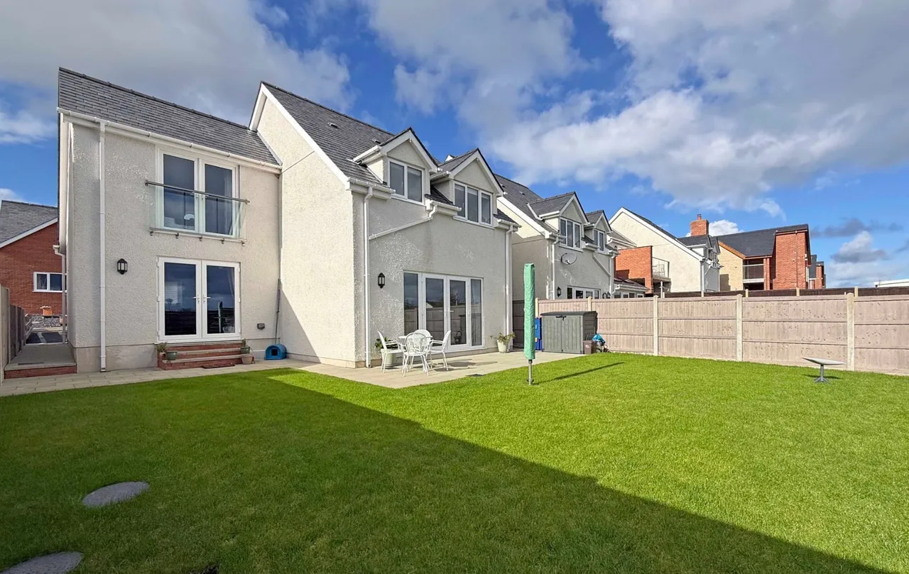 Parys Uchaf, Bull Bay, photo 3