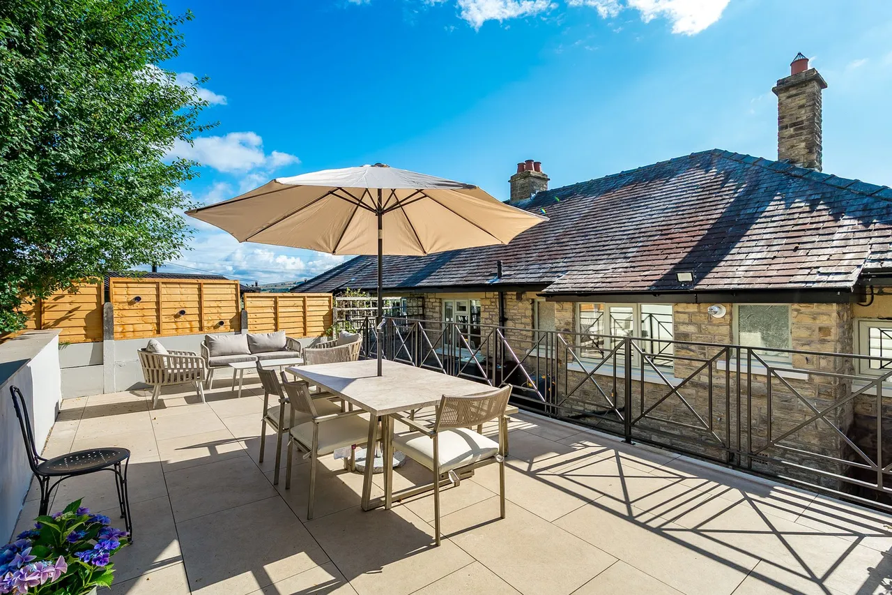 Whaley Bridge, High Peak, photo 23