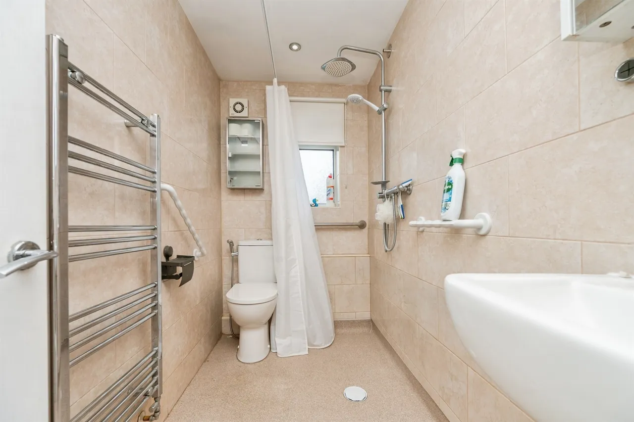Oakenshaw Road, Redditch, photo 8