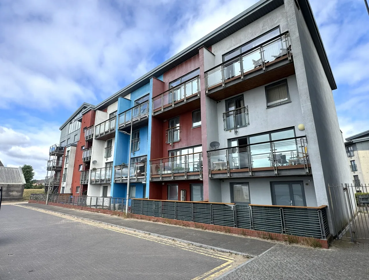 5 bed house for sale — St Christophers Court, Maritime Quarter, Swansea, West Glamorgan, SA1 1UA