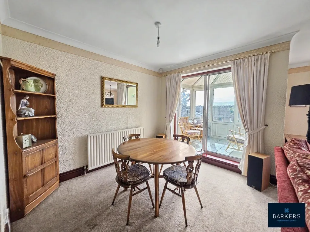 Merlin Court, Batley WF17 0RG, photo 10