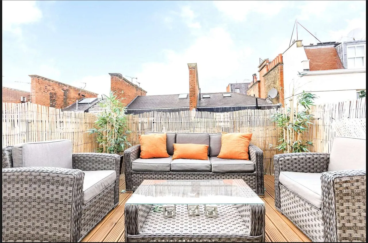 Prince of Wales Terrace, London, W8 5PG, photo 6