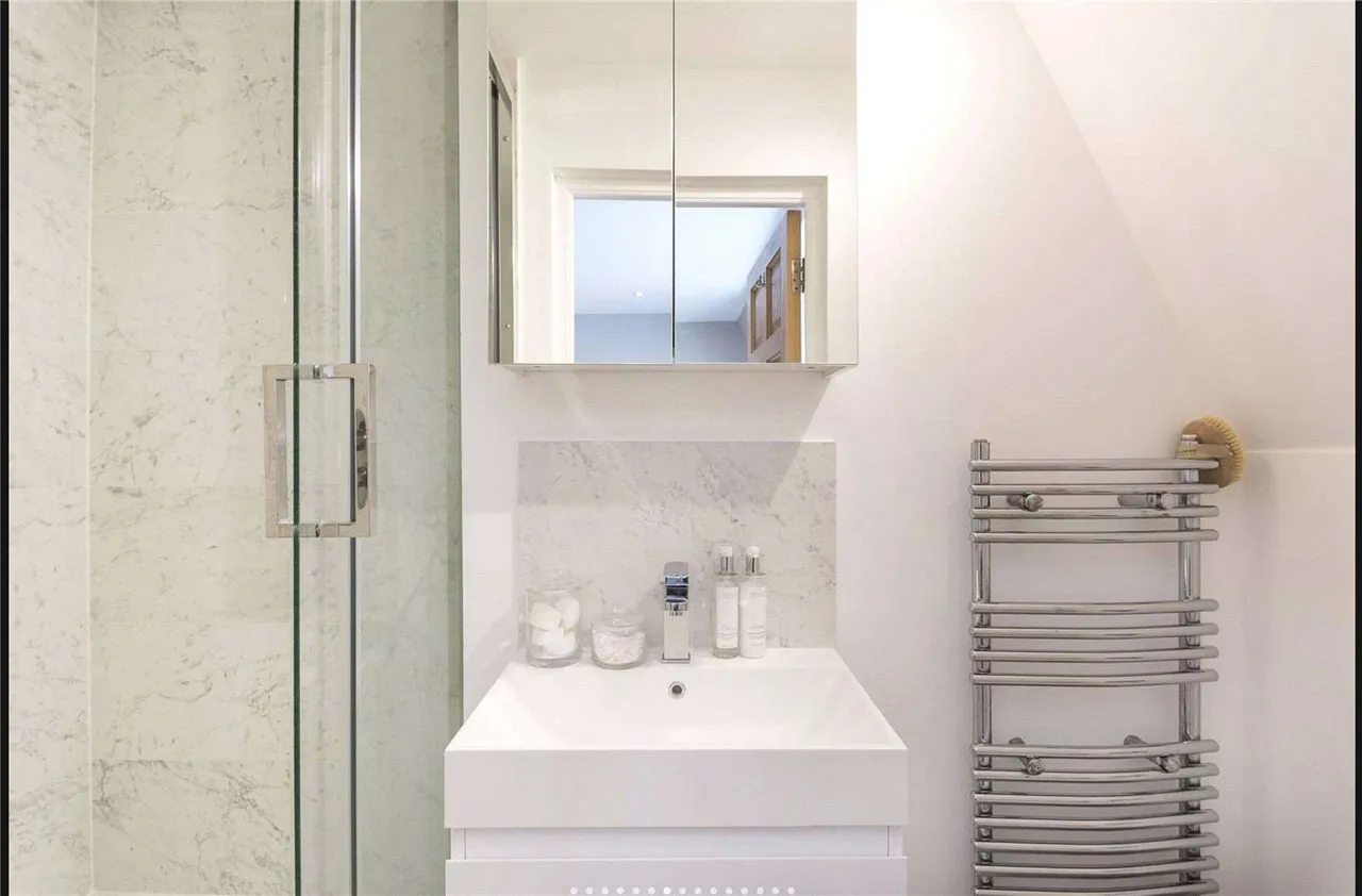 Prince of Wales Terrace, London, W8 5PG, photo 9