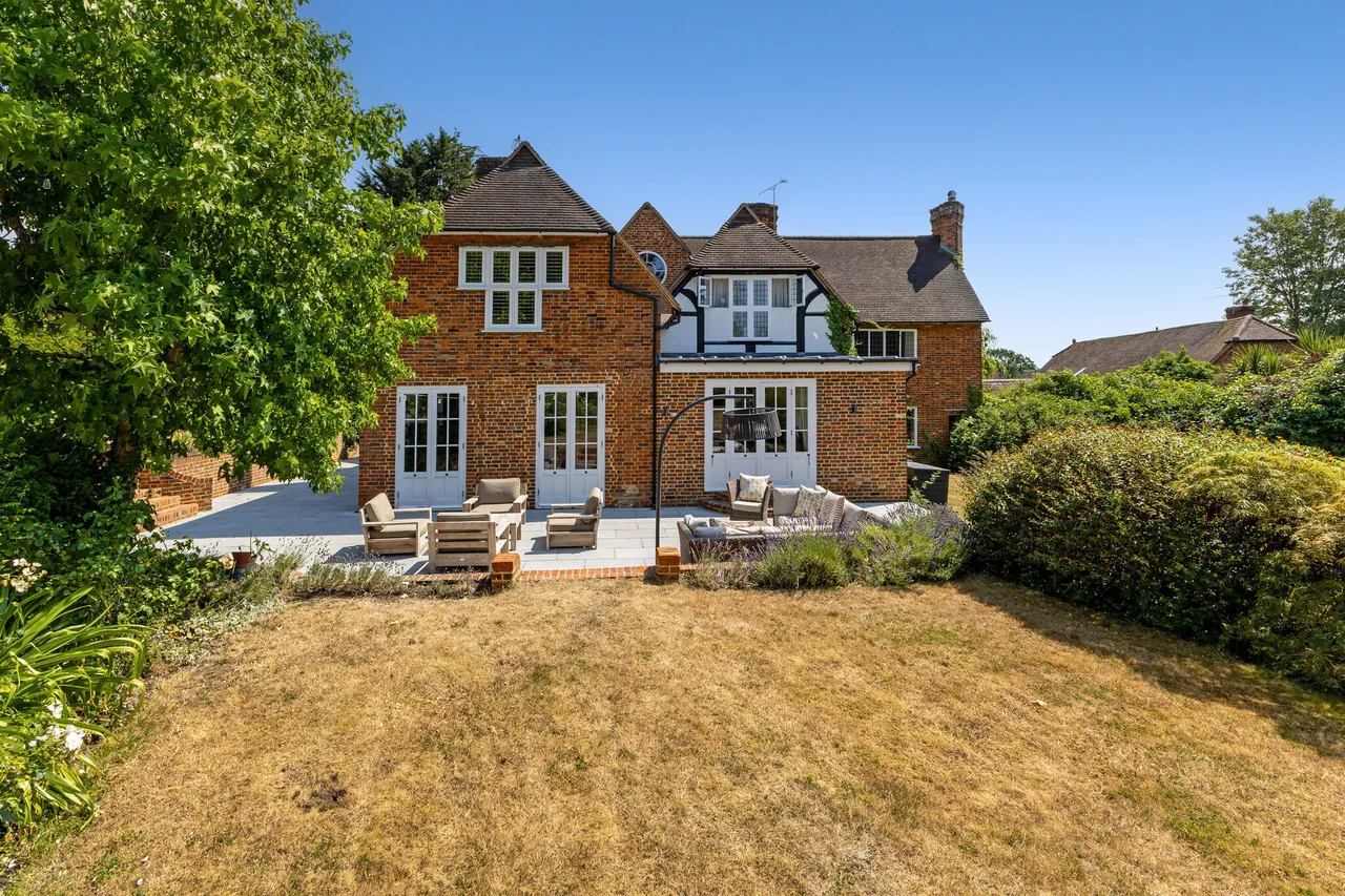 Upper Hale Road, Farnham, GU9, photo 30