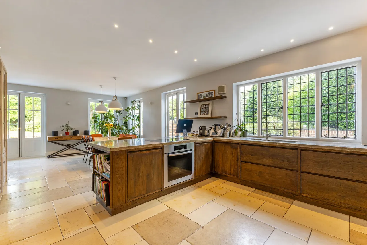 Upper Hale Road, Farnham, GU9, photo 7