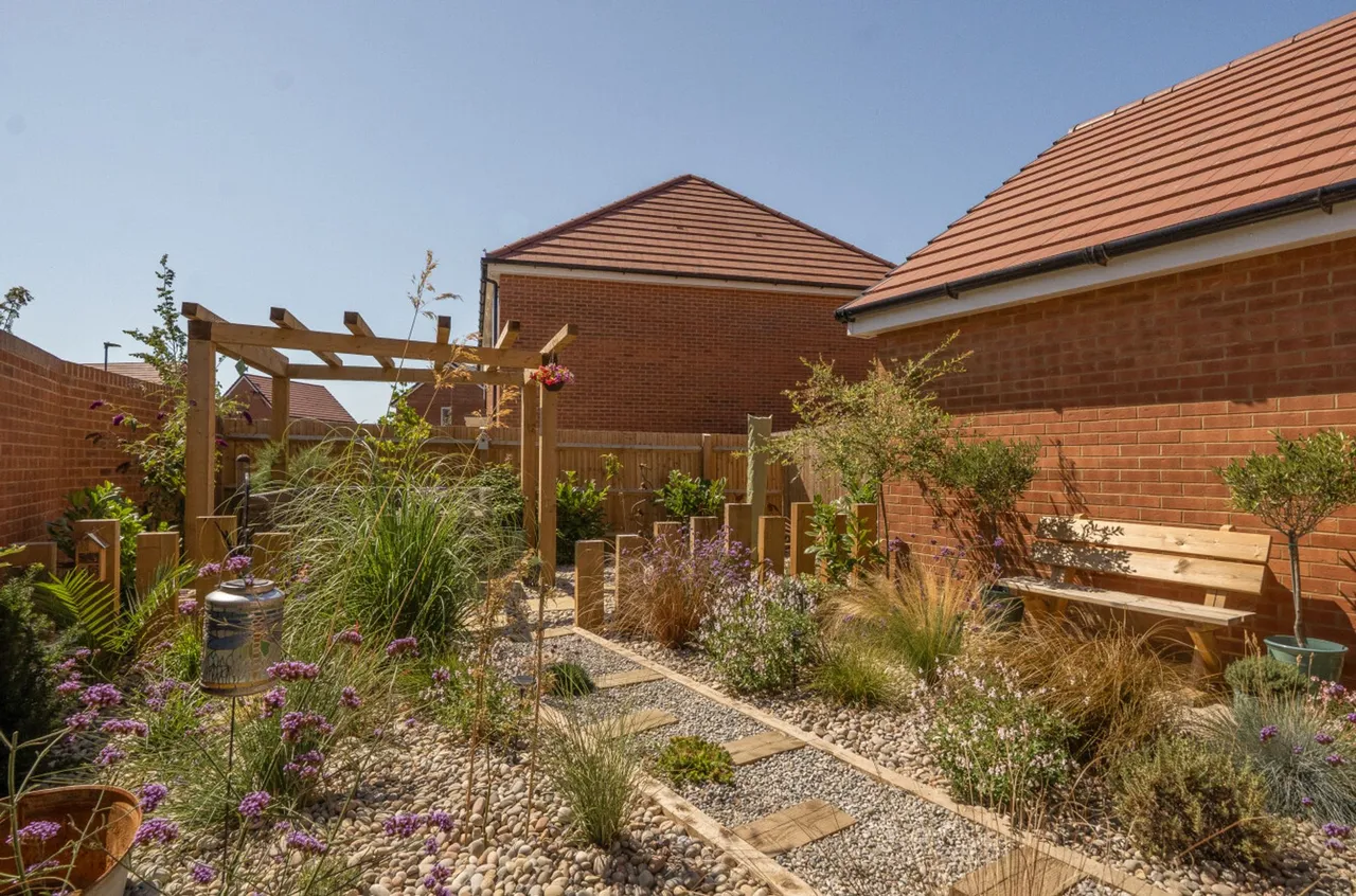 Tiller Crescent, Pagham, PO21, photo 21