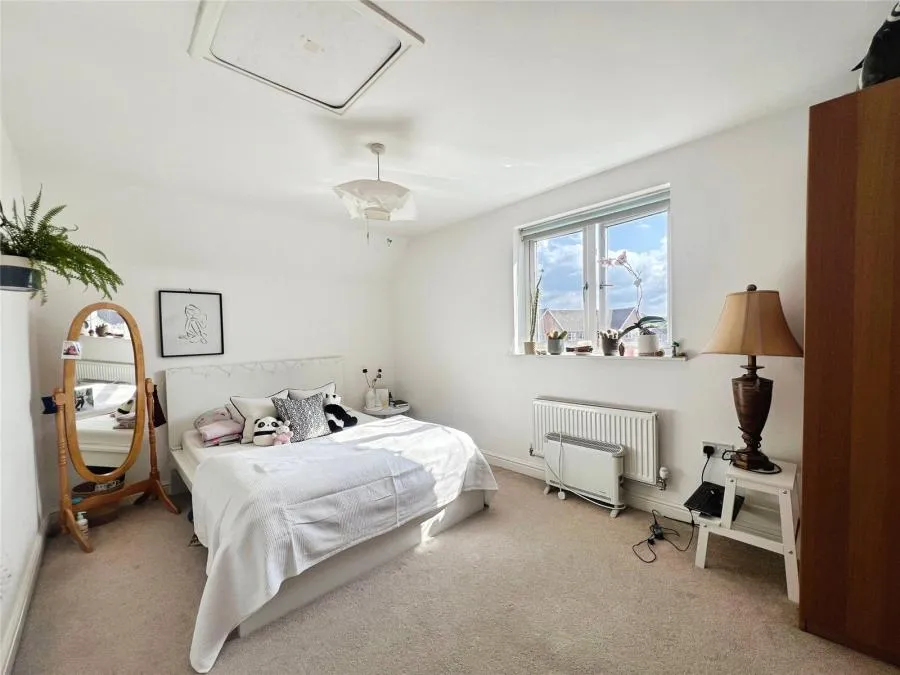 Outfield Crescent, Wokingham, RG40, photo 6