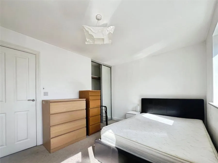Outfield Crescent, Wokingham, RG40, photo 15