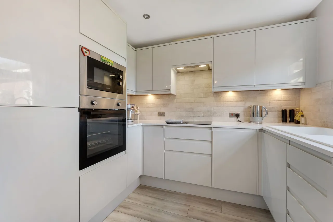 Atterbury Close, Widnes, WA8, photo 4