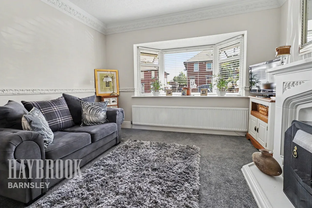 Loxley Avenue, Wombwell, photo 4