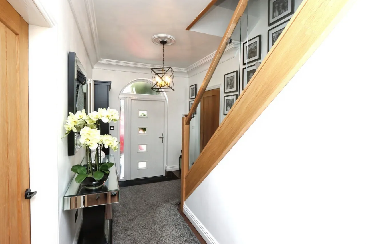 Broom Lane, Rotherham, South Yorkshire, S60, photo 4