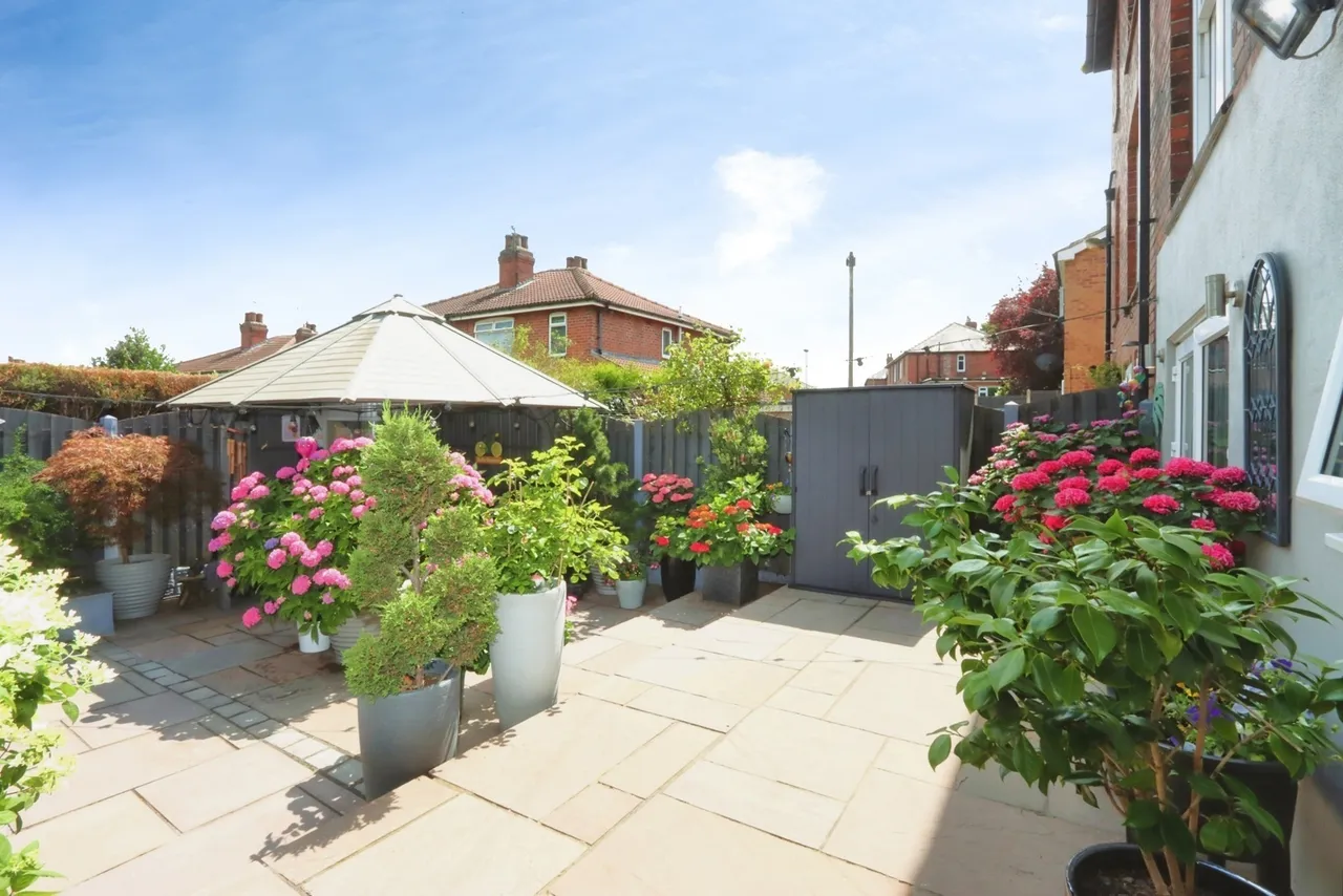 Broom Lane, Rotherham, South Yorkshire, S60, photo 32
