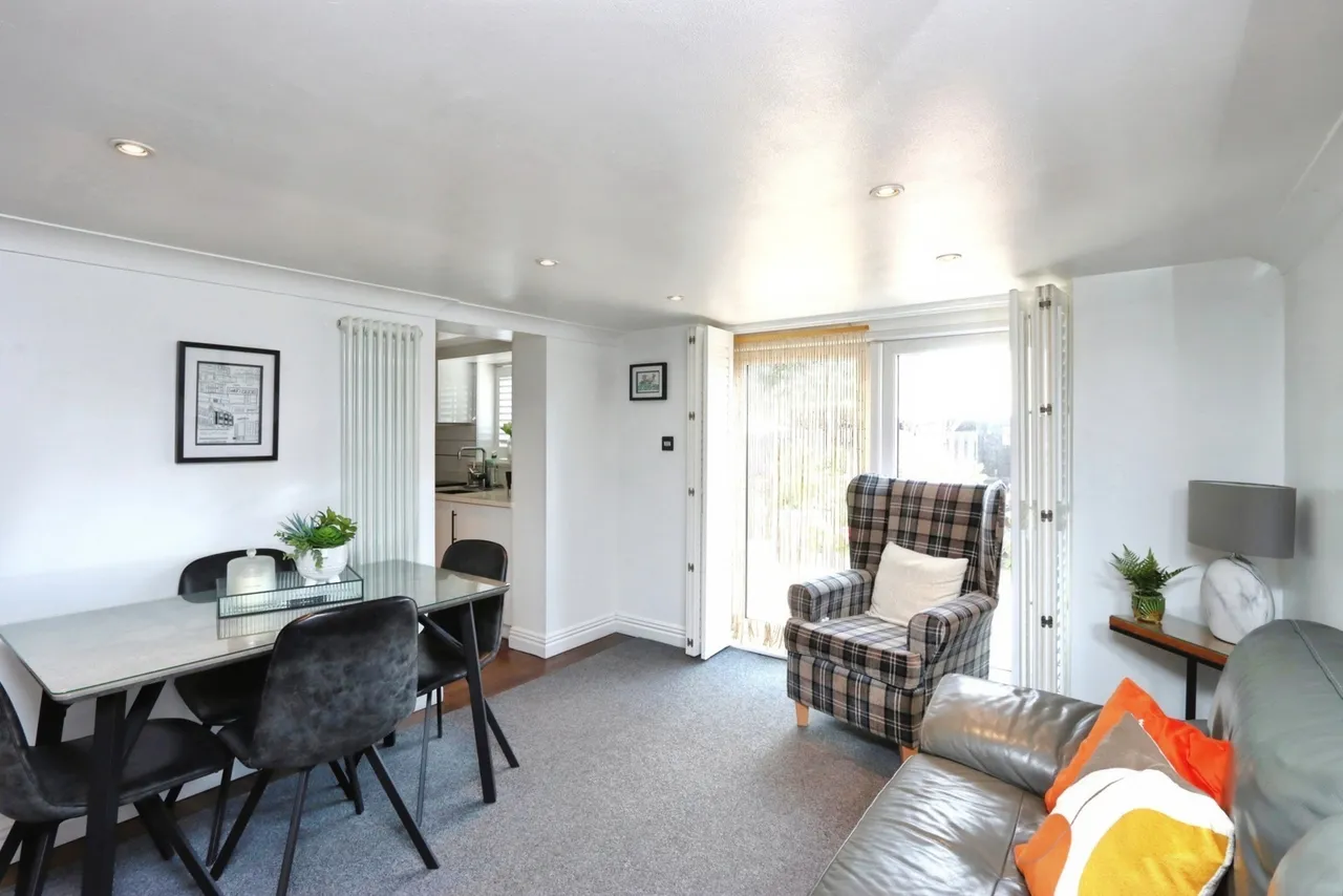 Broom Lane, Rotherham, South Yorkshire, S60, photo 13