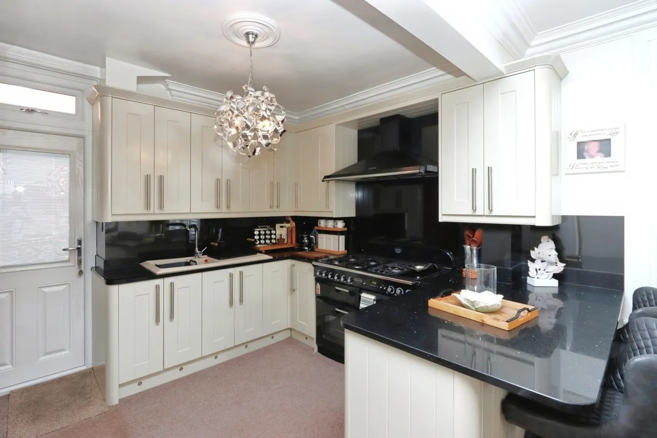 Broom Lane, Rotherham, South Yorkshire, S60, photo 5