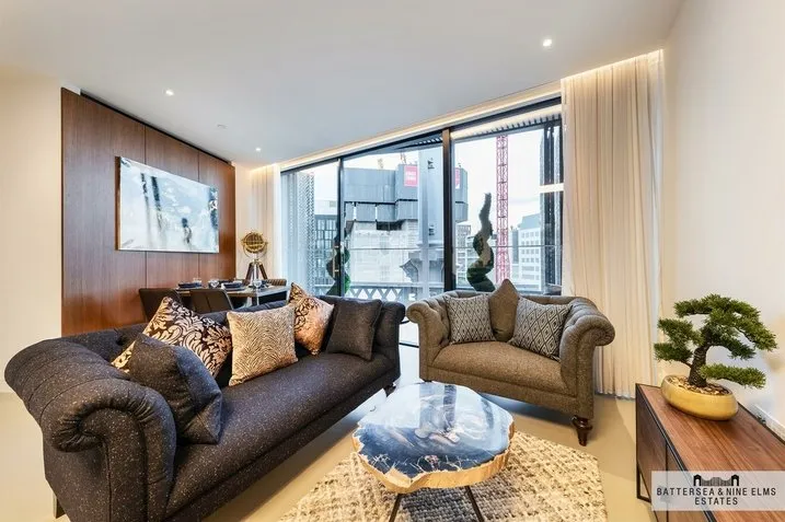 2 bed flat for sale, Gasholders Building, Kings Cross, N1C