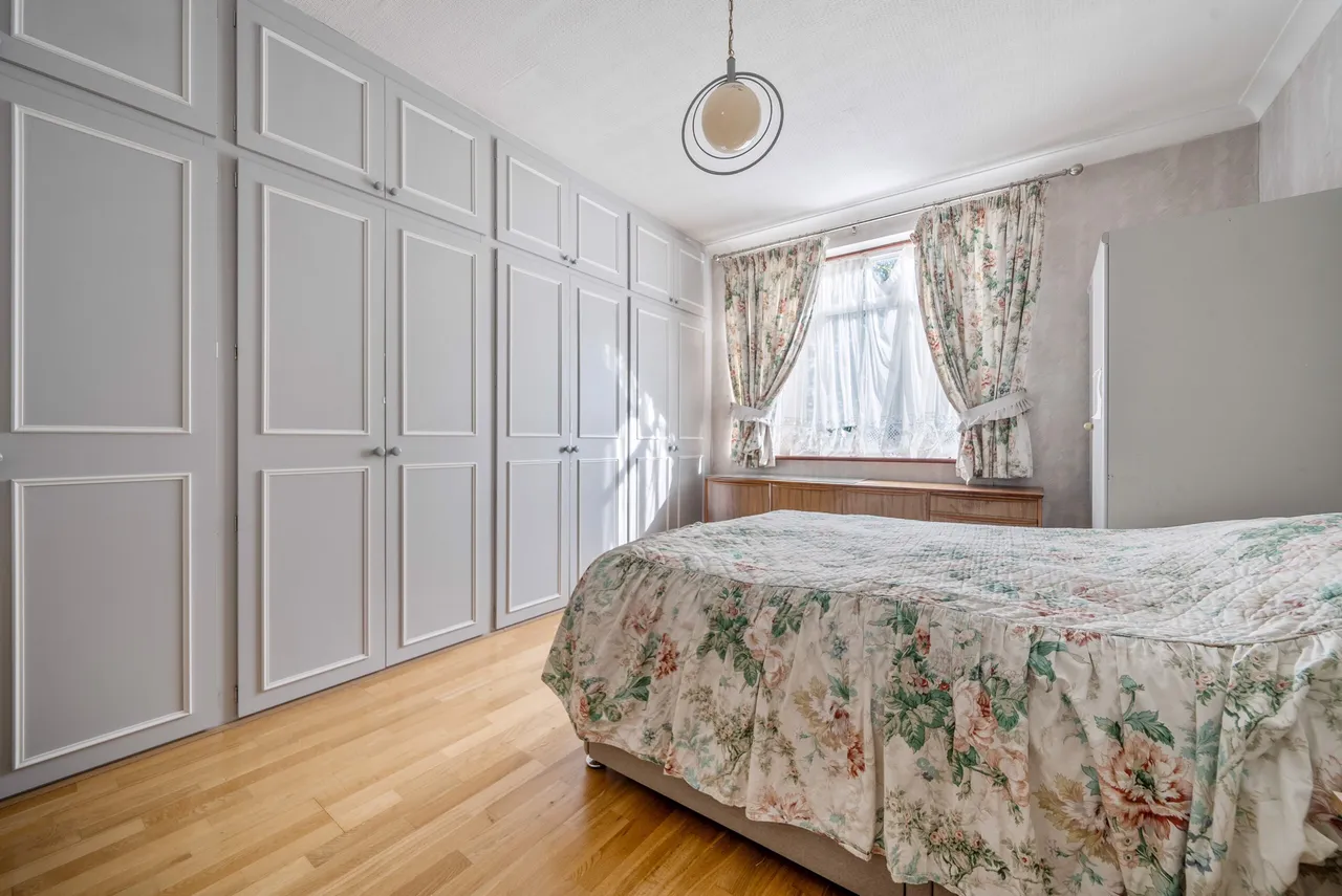 Cat Hill, East Barnet, Barnet, Greater London, EN4 8HU, photo 12