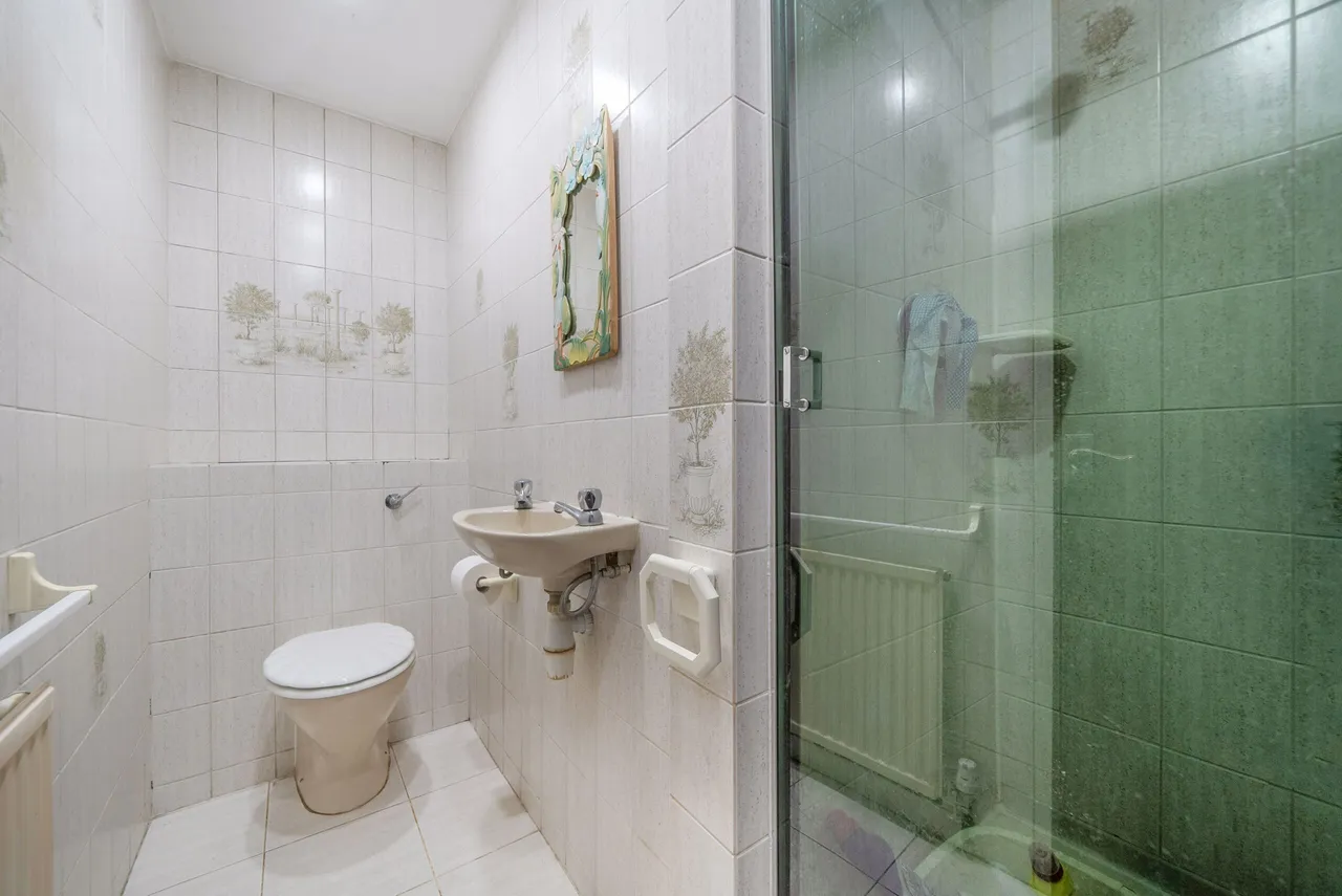 Cat Hill, East Barnet, Barnet, Greater London, EN4 8HU, photo 16