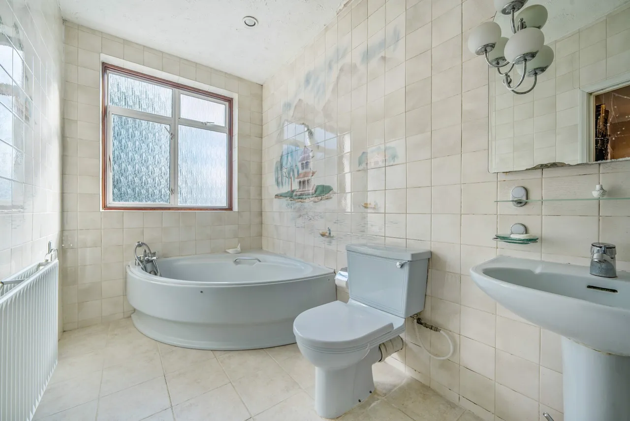 Cat Hill, East Barnet, Barnet, Greater London, EN4 8HU, photo 15