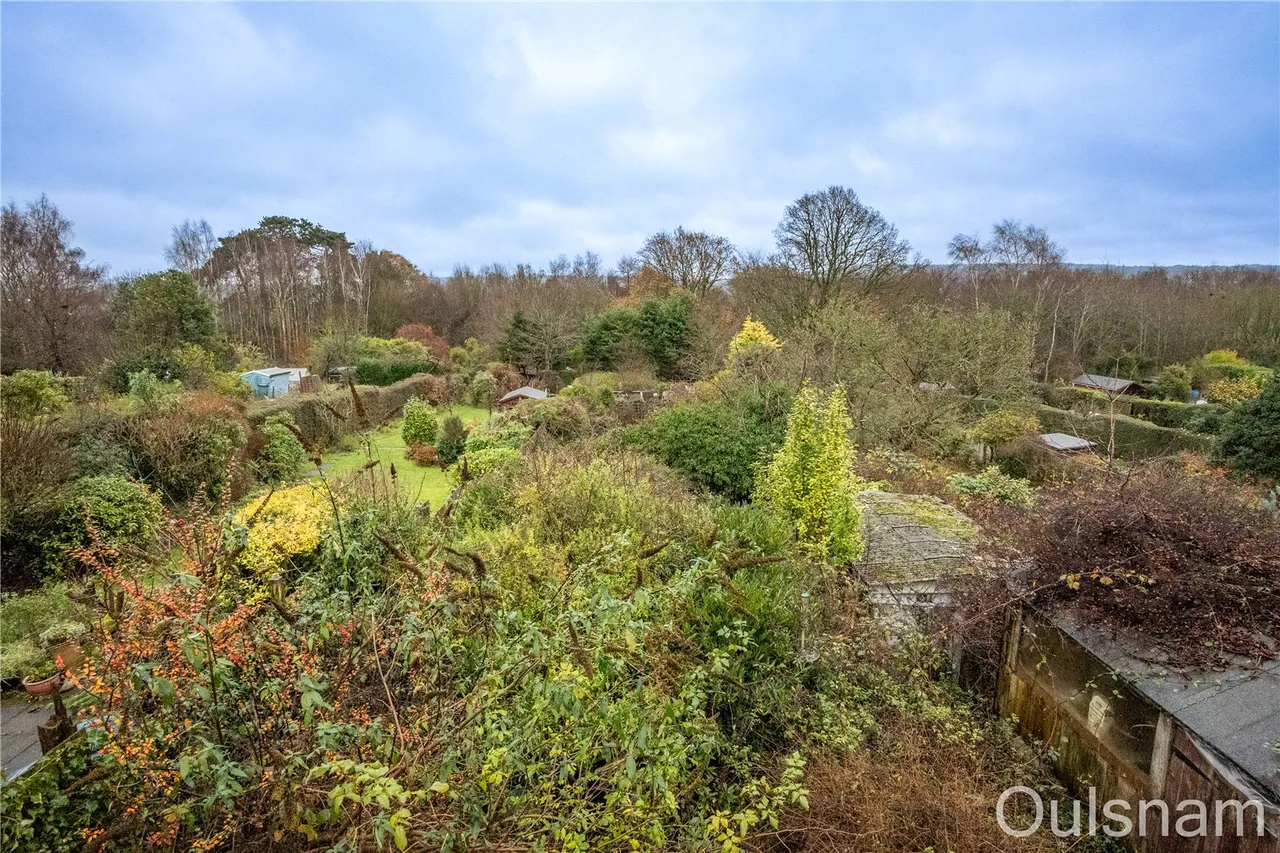 Stourbridge Road, Fairfield, Bromsgrove, Worcestershire, B61 9LS, photo 16