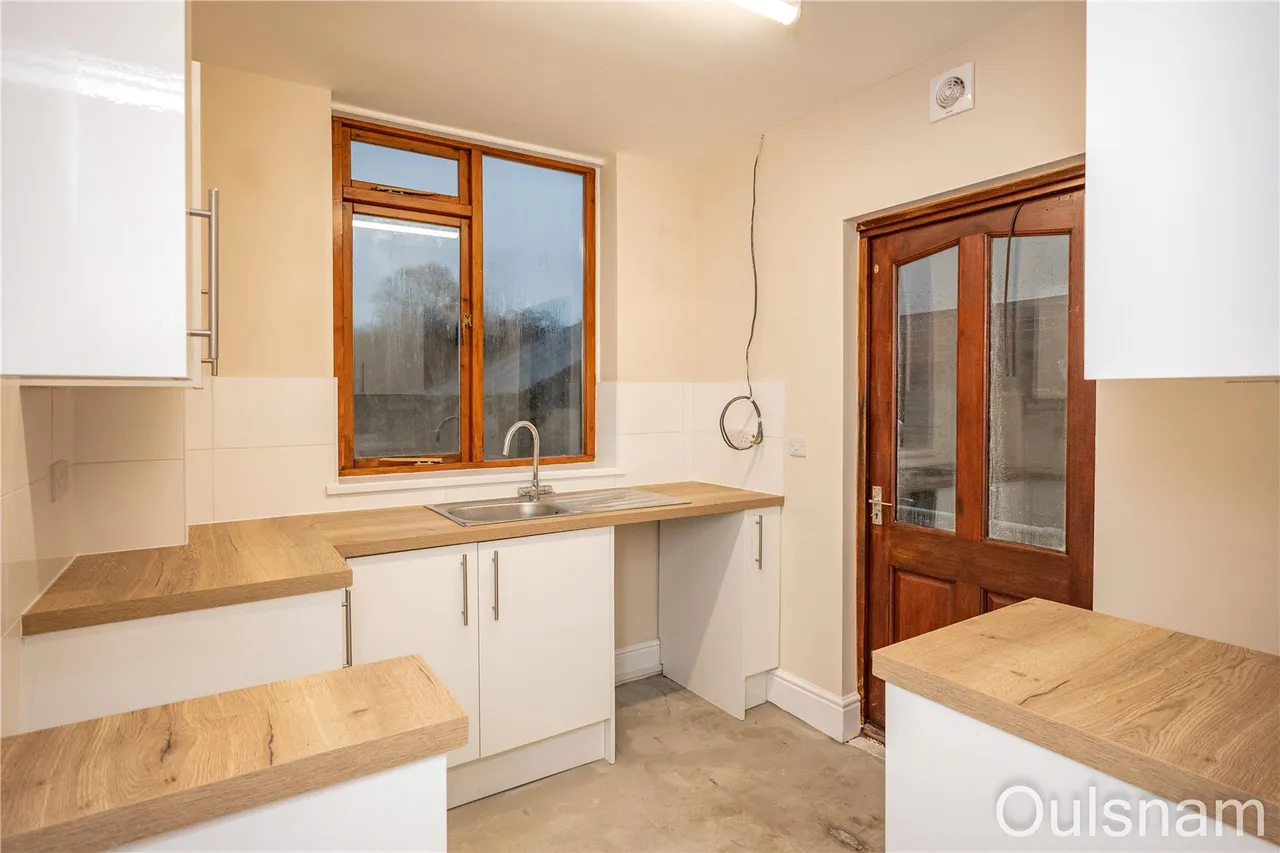 Stourbridge Road, Fairfield, Bromsgrove, Worcestershire, B61 9LS, photo 3