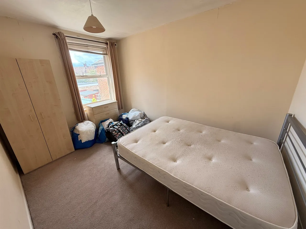 The Crescent, Eastleigh, SO50, photo 10