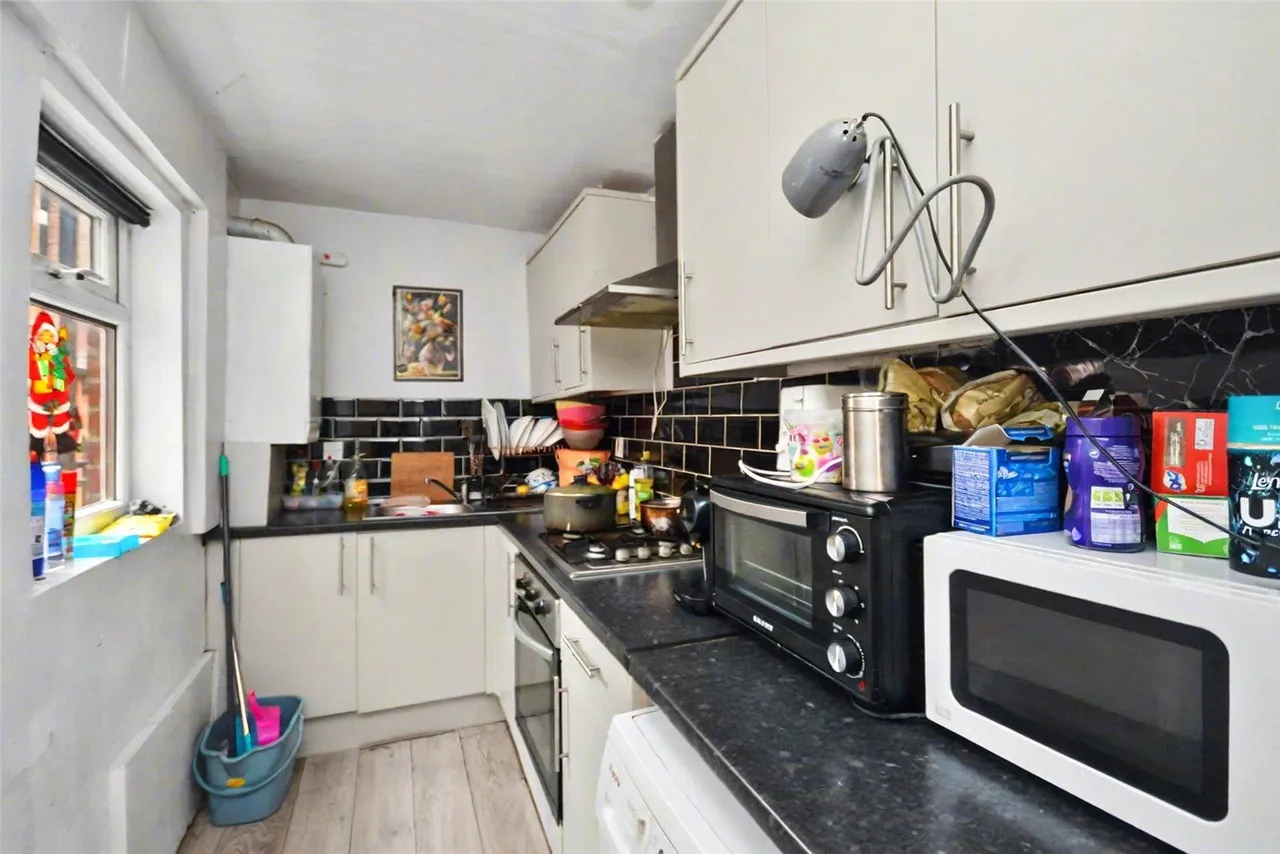 Highthorne View, Armley, LS12, photo 4