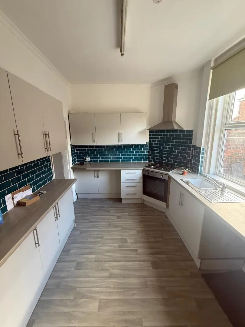 Victoria Street, Radcliffe, Manchester, M26 3AZ, photo 2