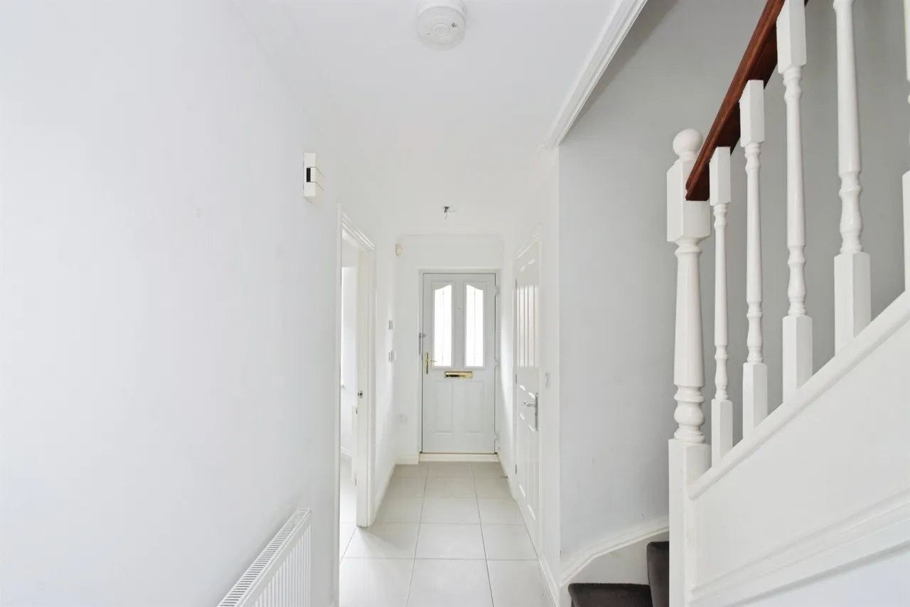 Walnut Close, Tredegar, NP22, photo 8